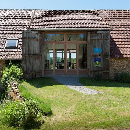 B&B Fleur De Lys Bleue Soudaine-Lavinadière Buitenkant foto